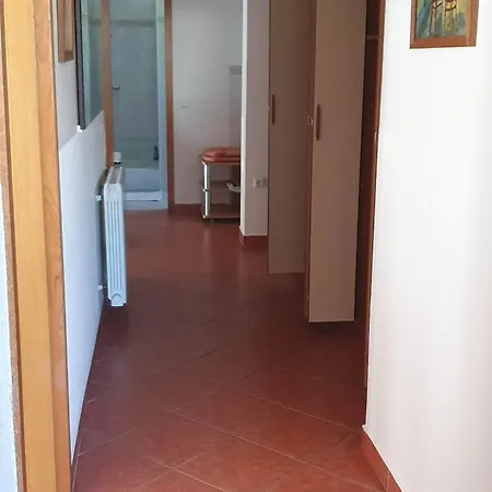 Apartment With Parking Space Rab - 14792