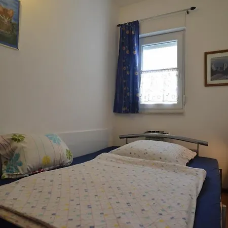 Apartmán With Parking Space Rab - 14792