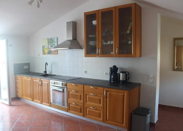 Apartment With Parking Space Rab - 14792 Banjol