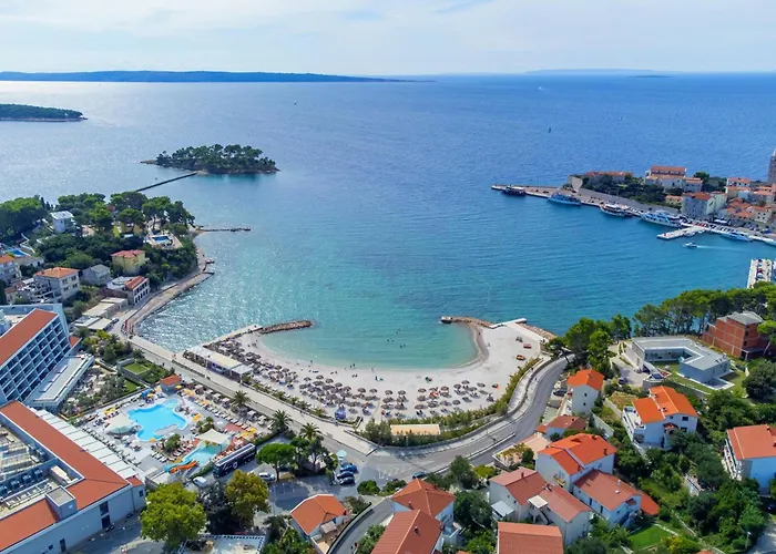 Apartment With Parking Space Rab - 14792 *